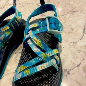 Youth Chaco’s size 1